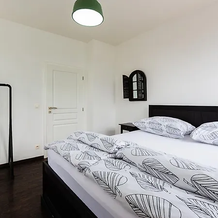 Jm Viktoria Nivy - Free Garage Parking Apartament