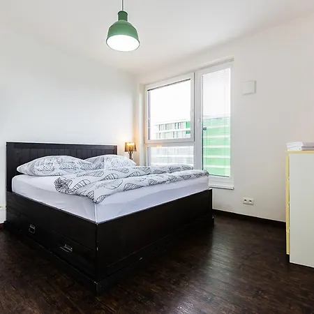 Jm Viktoria Nivy - Free Garage Parking Apartmán